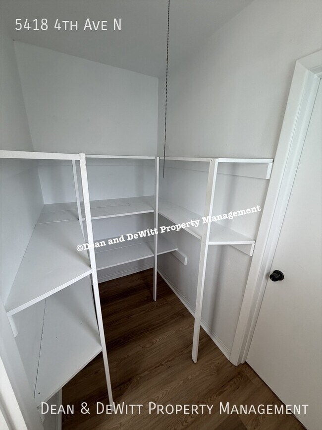 Building Photo - 5418 4th Ave N