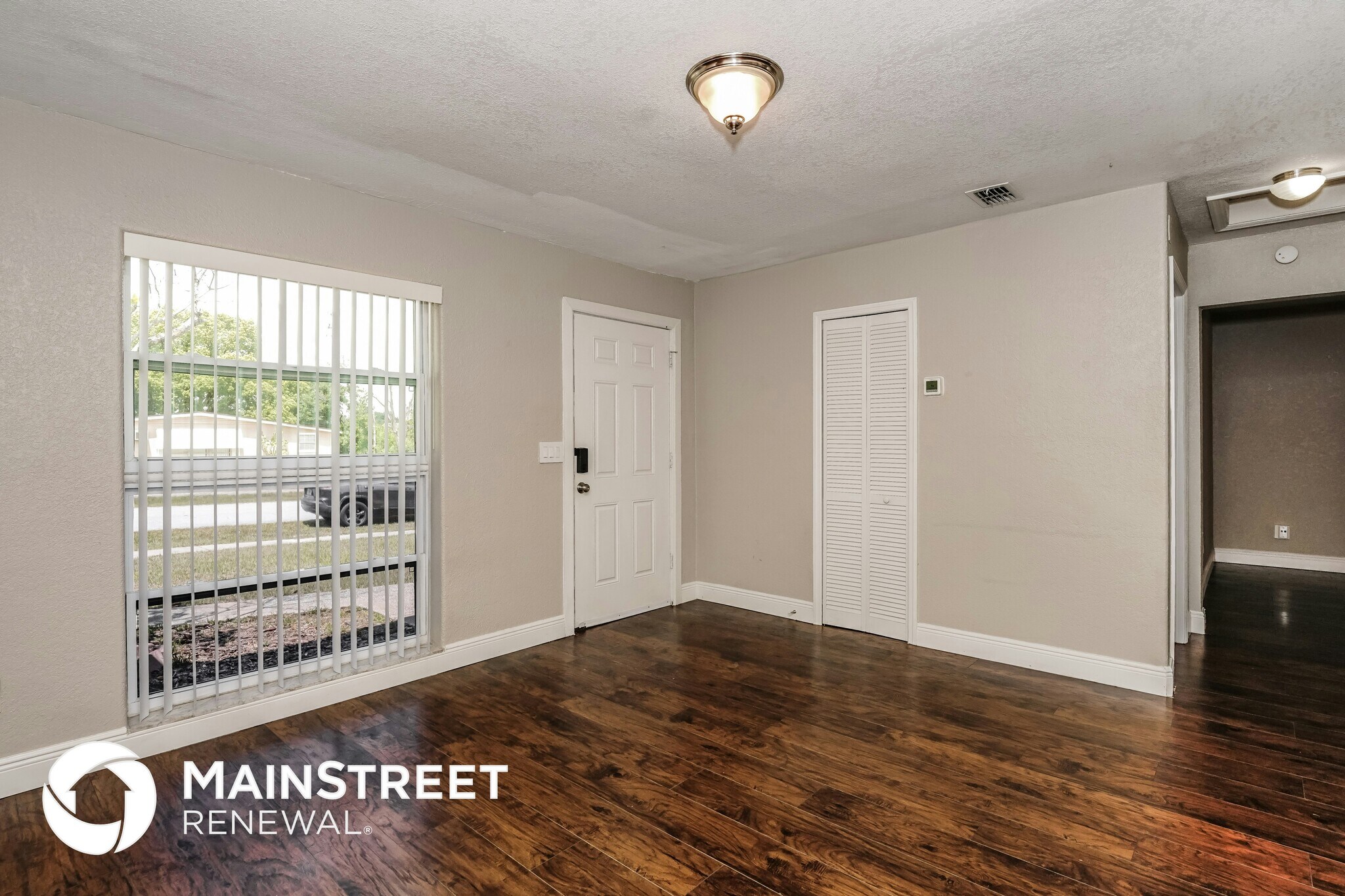 Building Photo - 1475 Daroca Dr