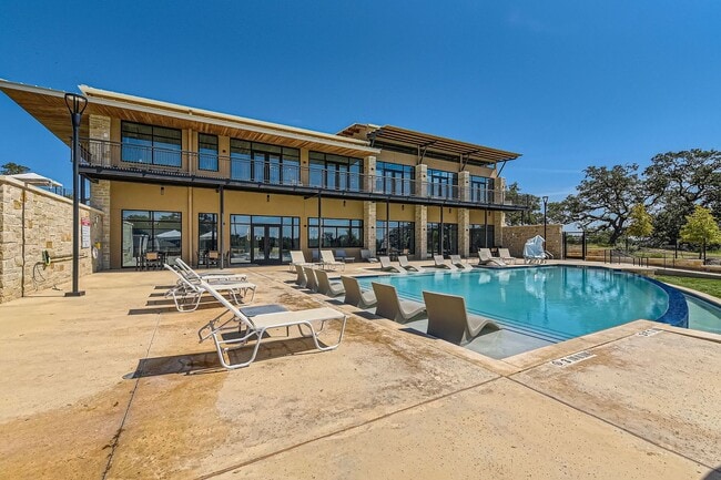 Building Photo - Available Now: Gorgeous 4 Bed/3.5 Bath wit...