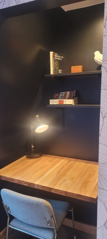 Building Photo - 2 Newtown Turnpike