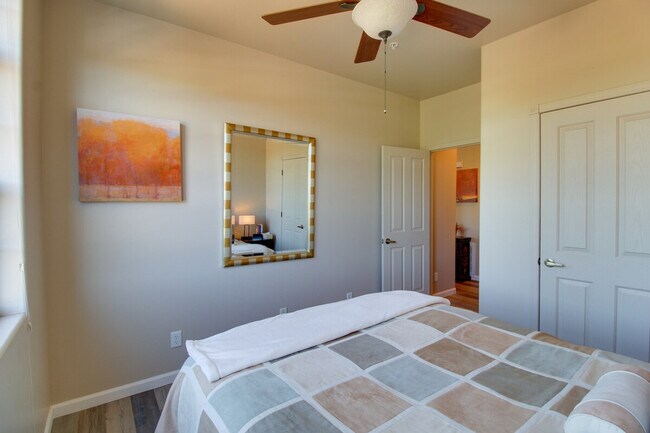 Building Photo - 2373 Quarter Horse Trl