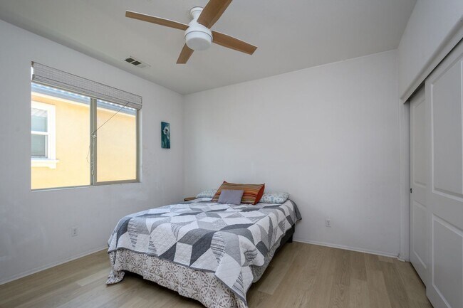 Building Photo - 2878 Menorca Cir