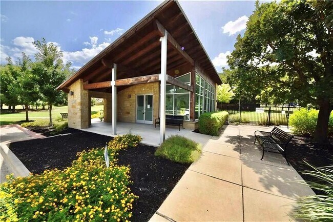 Building Photo - 1825 Bonham Ln