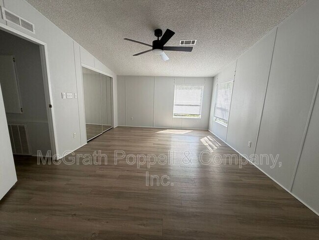 Building Photo - 5416 Miley Rd