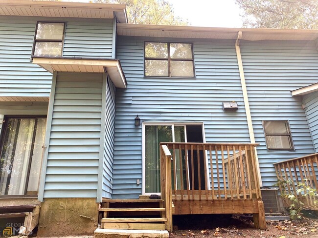 Building Photo - 5609 Windwood Rd