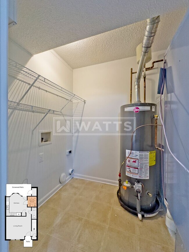 Building Photo - 2 Bedroom Townhome in Grayson Valley