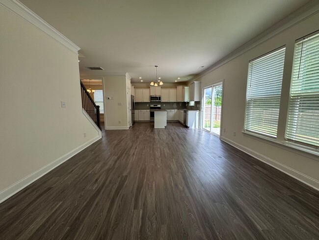 Building Photo - 5 Bedroom Home in Franklinton