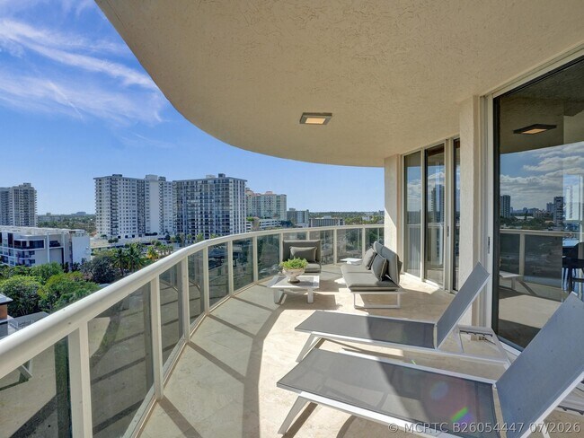 Building Photo - 3100 N Ocean Blvd