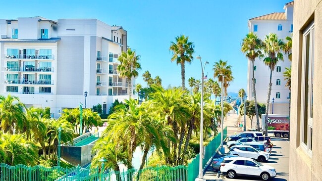 Building Photo - Brand New High-Rise Condo Unit with Stunning Community Amenities, Ocean Views, & MORE!