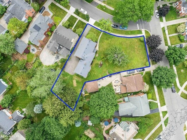 Building Photo - 276 Lewiston Rd