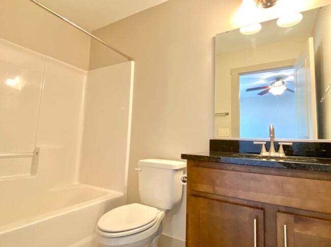 Building Photo - Beautiful Newer Construction in WAVL