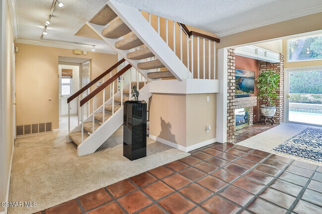 Building Photo - 2367 Silver Spring Dr