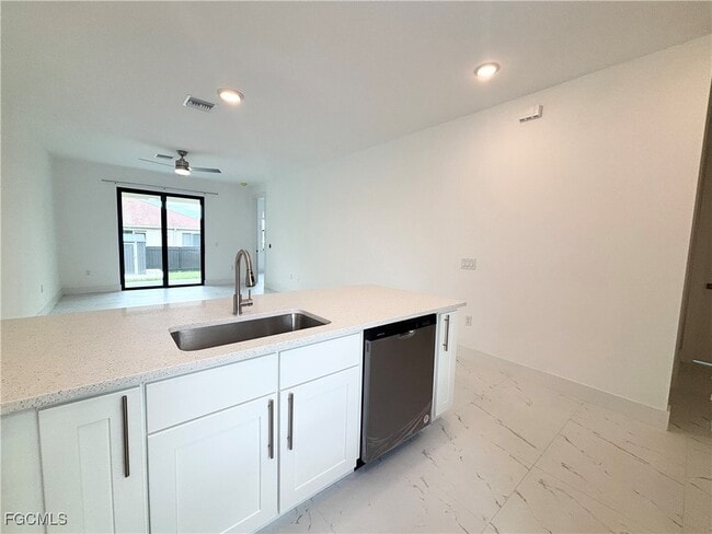 Building Photo - 4518 29th St SW