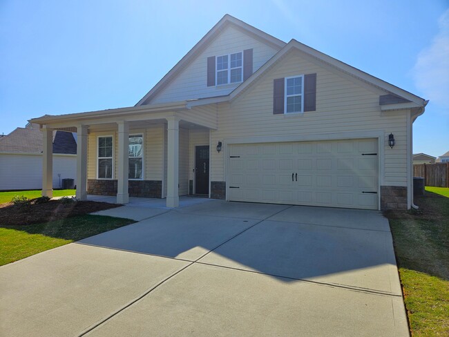 Building Photo - 558 Castleby Dr