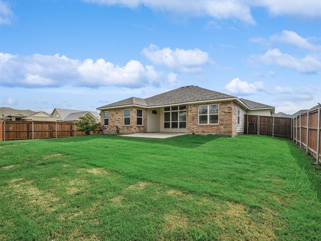 Building Photo - 5015 Spruce St