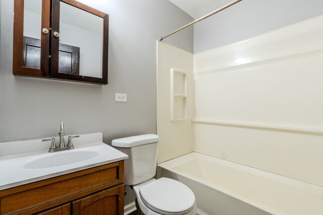 Building Photo - 3394-3396 W 54th St