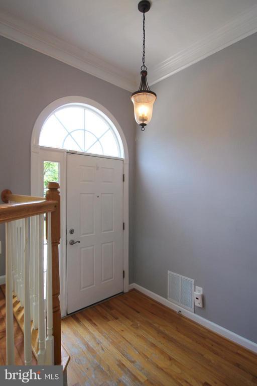 Building Photo - 3800 Elmwood Towne Way