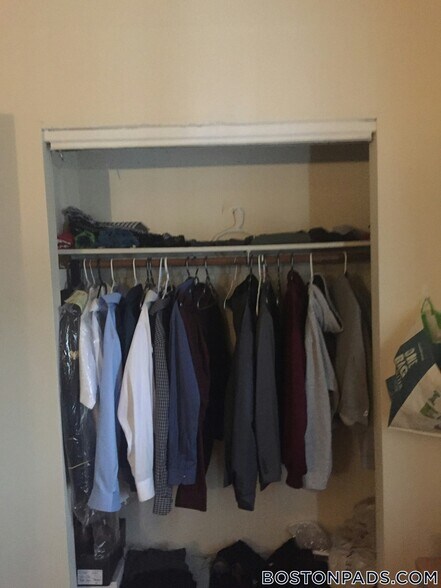 Building Photo - 892 Huntington Ave