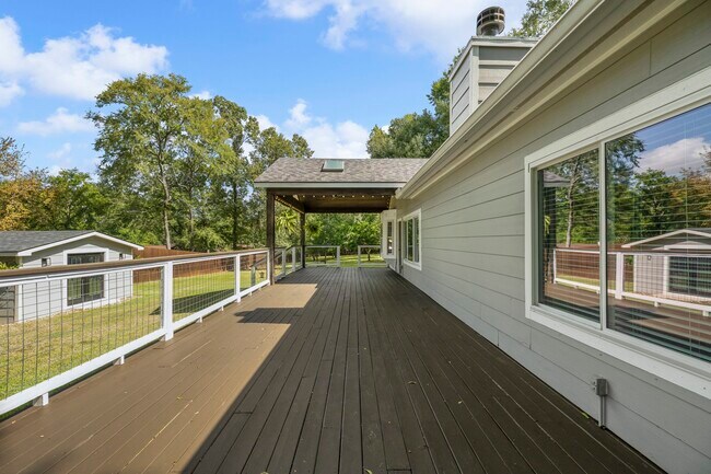 Building Photo - 5178 Lazy Ln