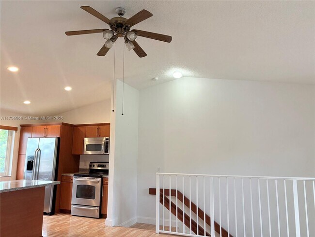 Building Photo - 8039 Lake Dr