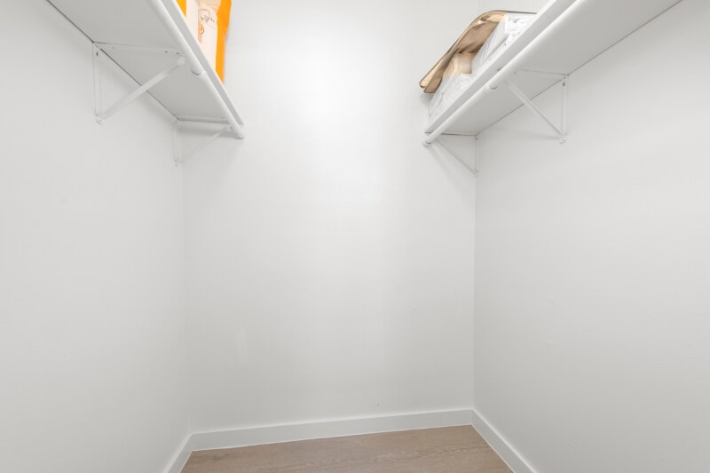 Building Photo - 10111 Golden Meadow Dr