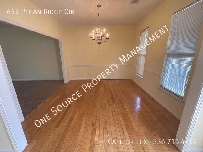 Building Photo - 665 Pecan Ridge Cir