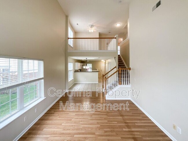 Building Photo - 217 Arlington Downs Blvd