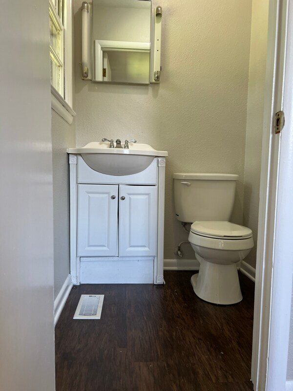 Building Photo - 261 Cheyenne Rd