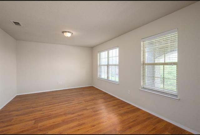 Building Photo - 800 Cormorant Dr