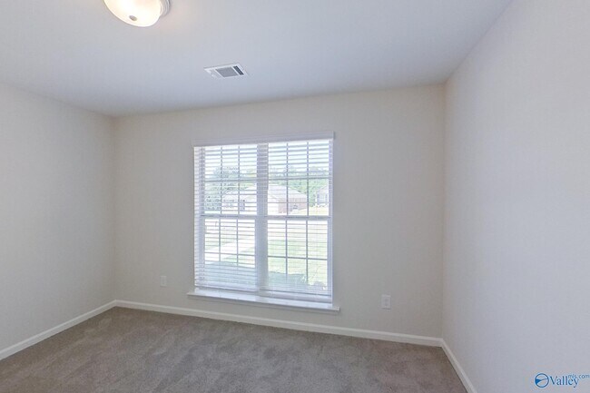Building Photo - 781 Park Ln