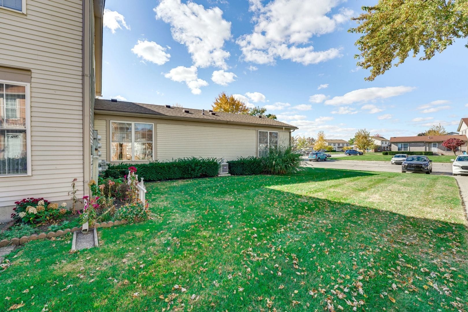 Building Photo - 8941 Shawn Dr