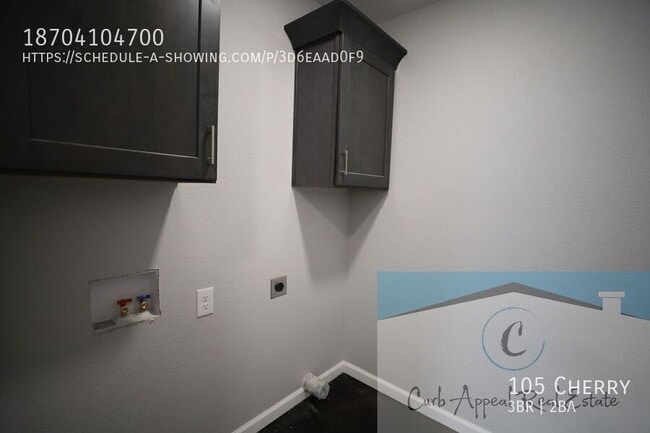 Building Photo - 105 Cherry-
