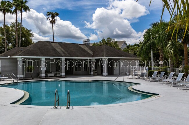 Building Photo - Lake Mary One bedroom Condo