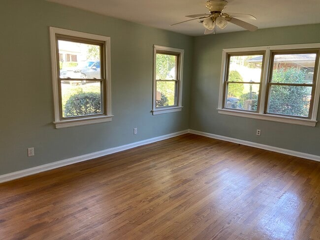 Building Photo - 408 Westmoreland Pl