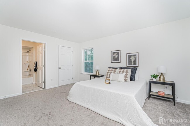 Building Photo - 1227 Waterford Dr