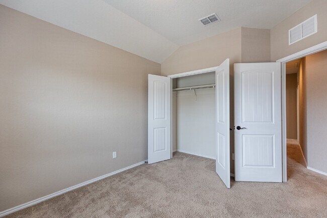 Building Photo - 12939 Texas Gold