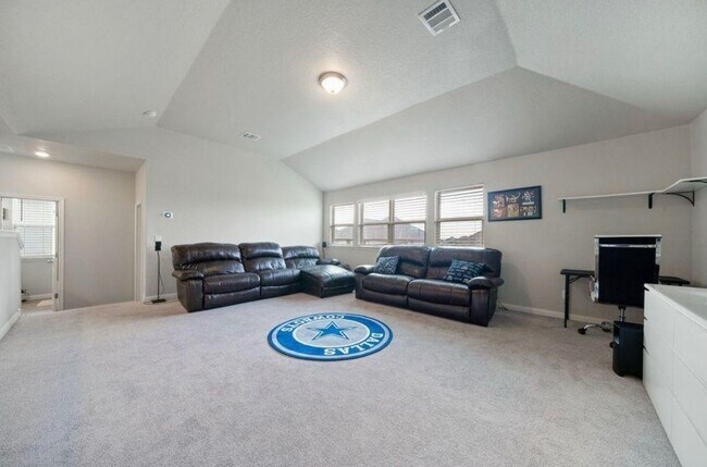 Building Photo - IMPRESSIVE 4 BD/3 BA HOME FOR RENT IN CYPR...