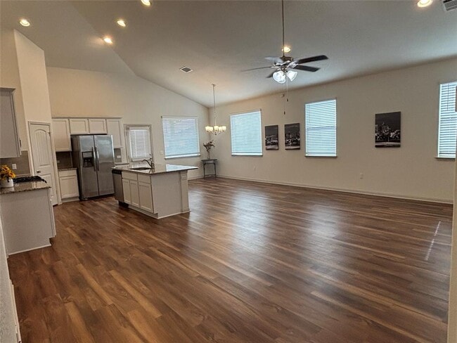 Building Photo - 18401 Calasetta Dr