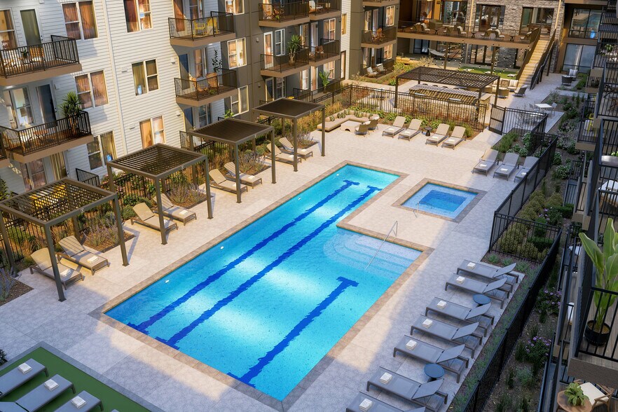 Pool - Aspendale Littleton 55+ Active Adult Living