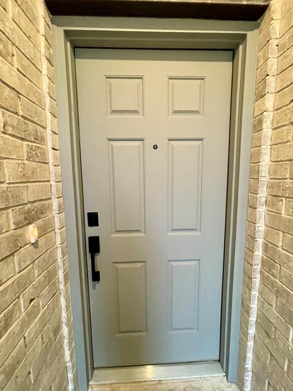 Building Photo - 2725 Woodall Dr