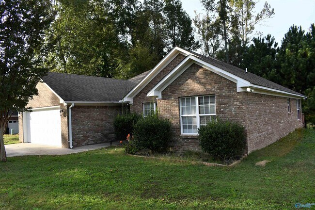 Building Photo - 22873 Horseshoe Bend