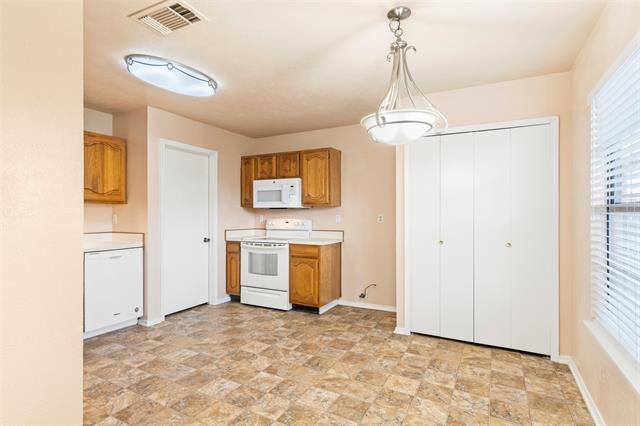 Building Photo - 4510 Monterrey Dr