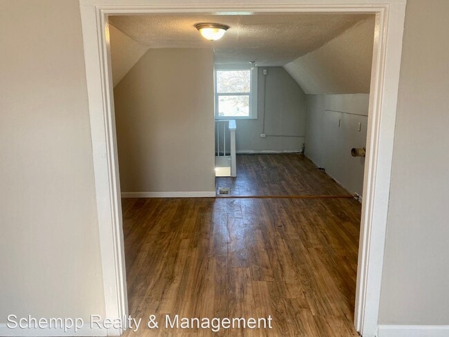 Building Photo - 3 br, 2.5 bath House - 835 Denmark St
