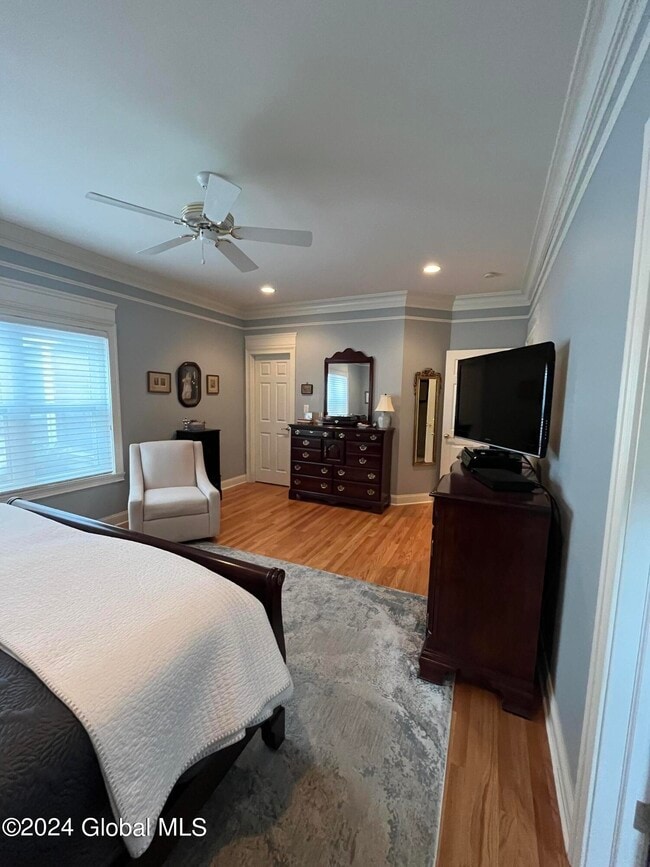 Building Photo - 43 Waterview Dr