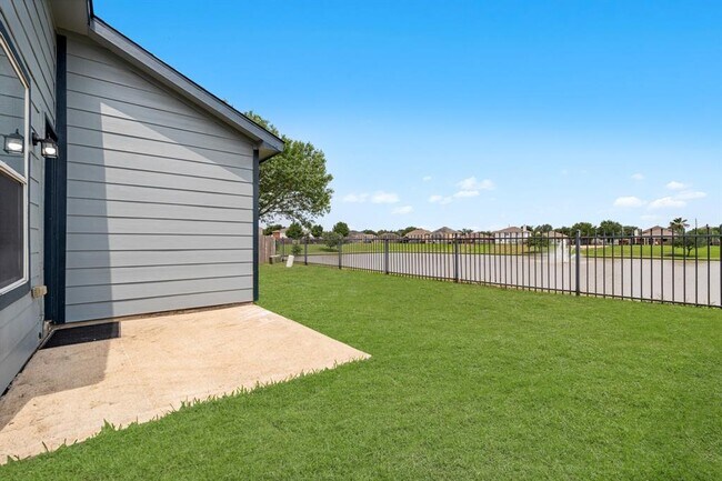 Building Photo - 21606 Borah Peak Way