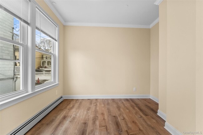 Building Photo - 81 N Washington St