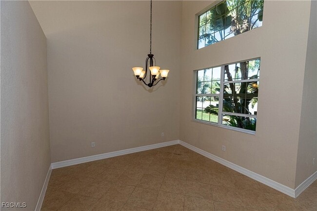 Building Photo - 11091 Sparkleberry Dr