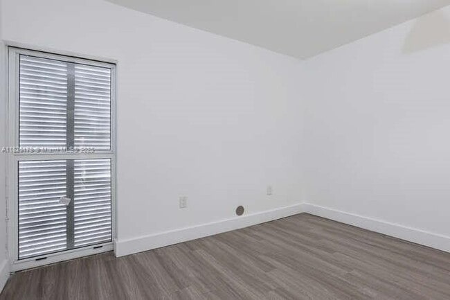 Building Photo - 7126 Ballantrae Ct