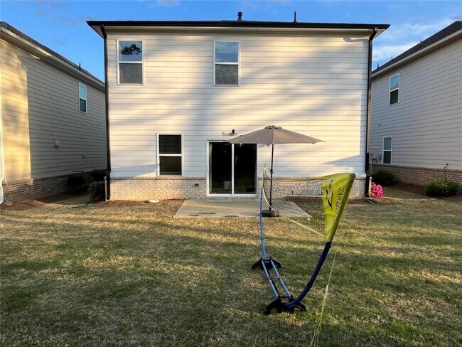 Building Photo - 4707 Waxwing St