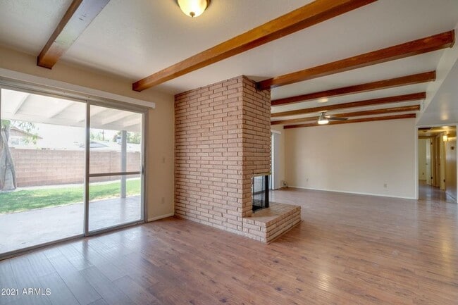 Building Photo - 6-Bedroom Tempe Home with Private Pool, Garage & Prime ASU Location